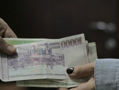 3000 riyal in indian rupees